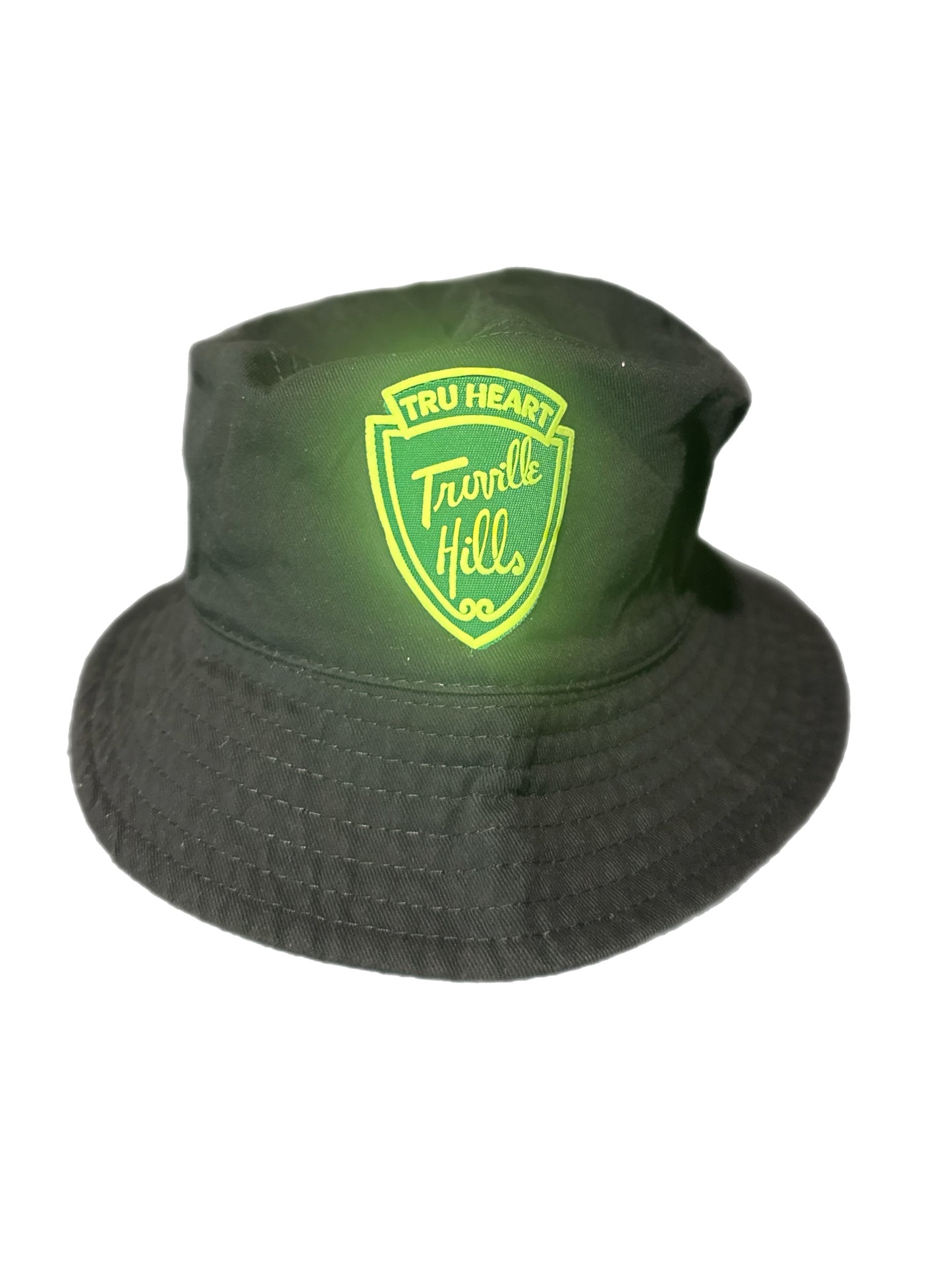 TRUVILLE HILLS (Blvck) BUCKET HAT